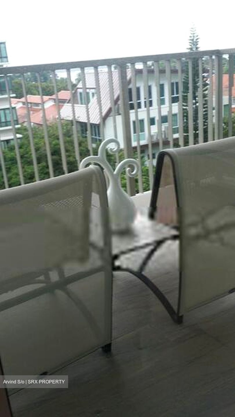 Pasir Ris Avenue (D18), Condominium #589866591